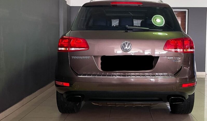 
								VW TOUAREG 2013 full									