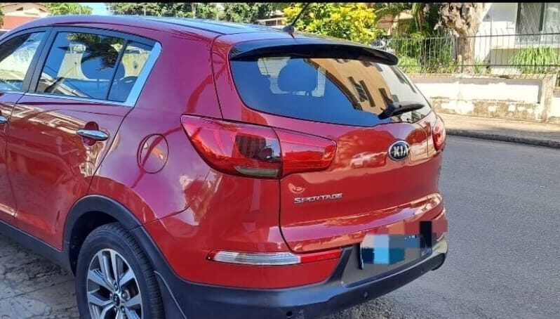 
								Kia Sportage full									