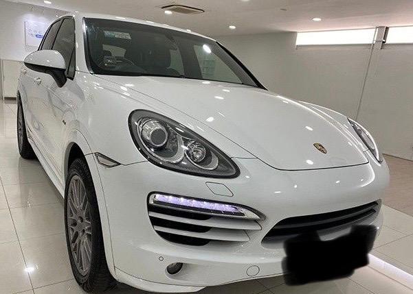 PORSCHE CAYENNE