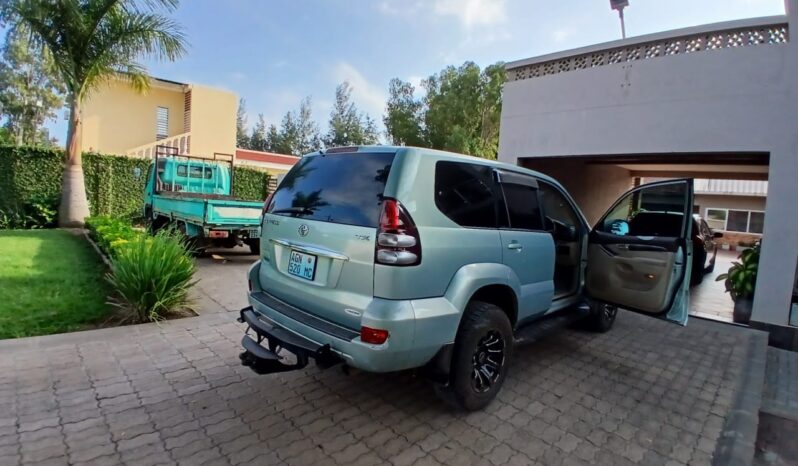 
								TOYOTA PRADO full									