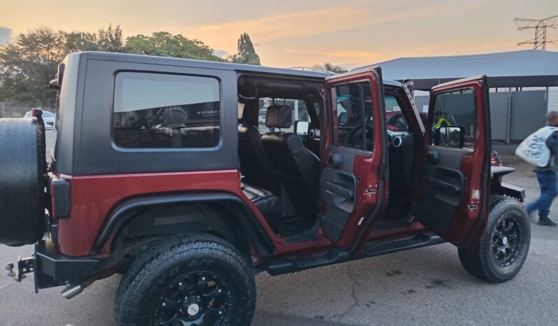 
								JEEP WRANGLER full									