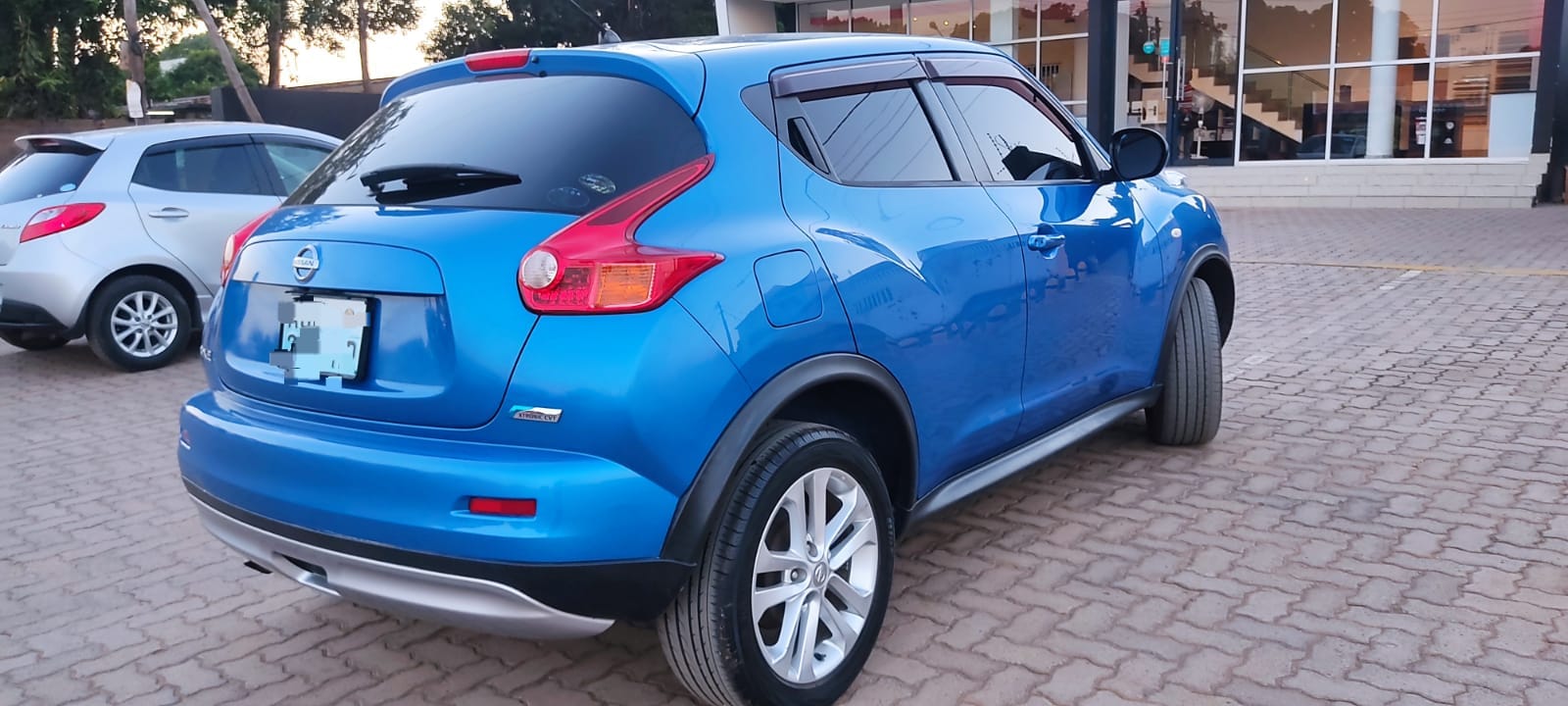 NISSAN JUKE