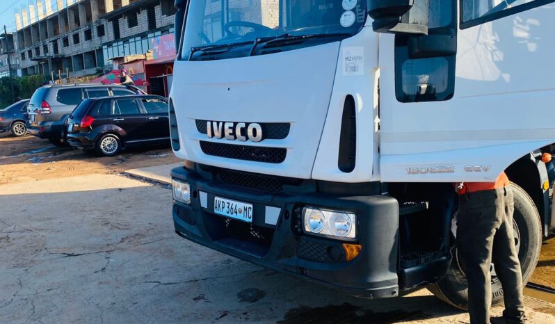 
								CAMIÃO FRIGORÍFICO  MARCA IVECO full									