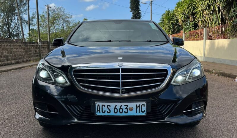 
								MERCEDES E300 full									