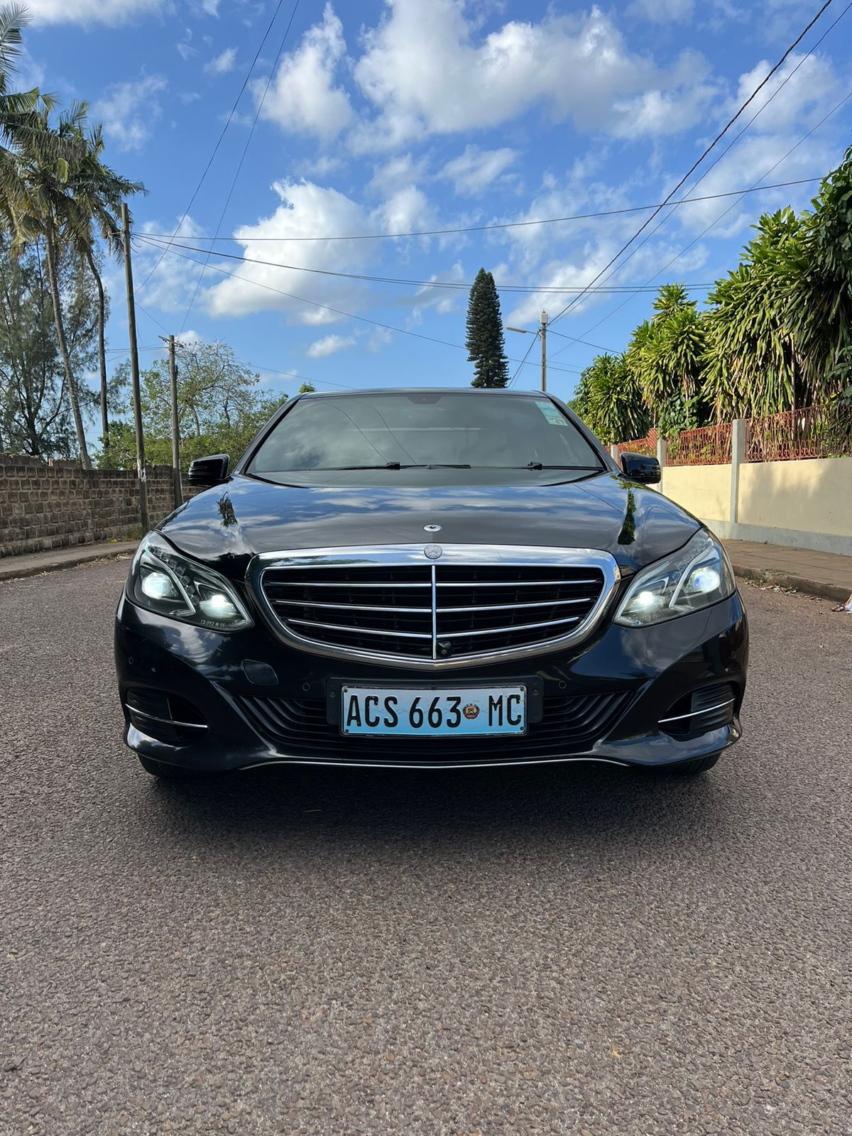 MERCEDES E300