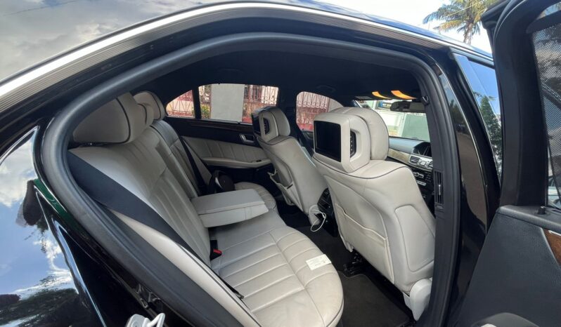 
								MERCEDES E300 full									