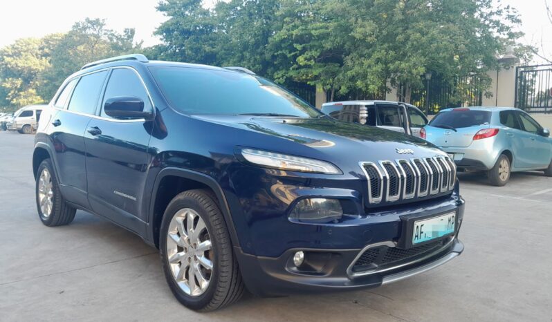 
								JEEP CHEROKEE full									