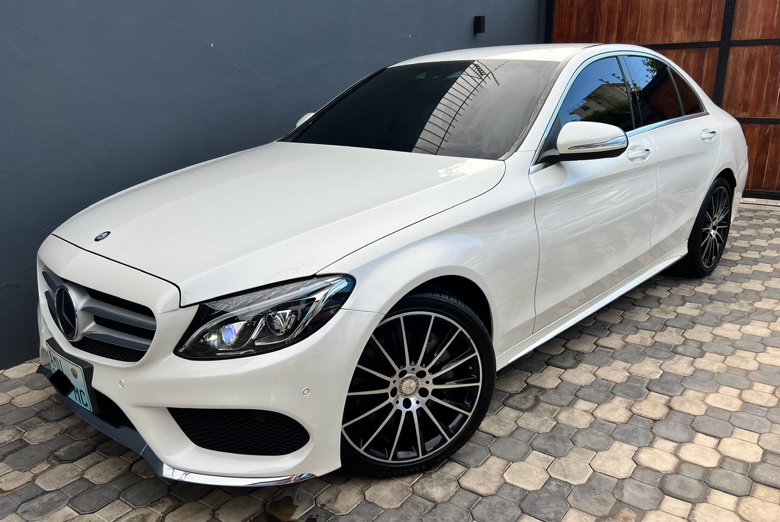 MERCEDES-BENZ C250 AMG