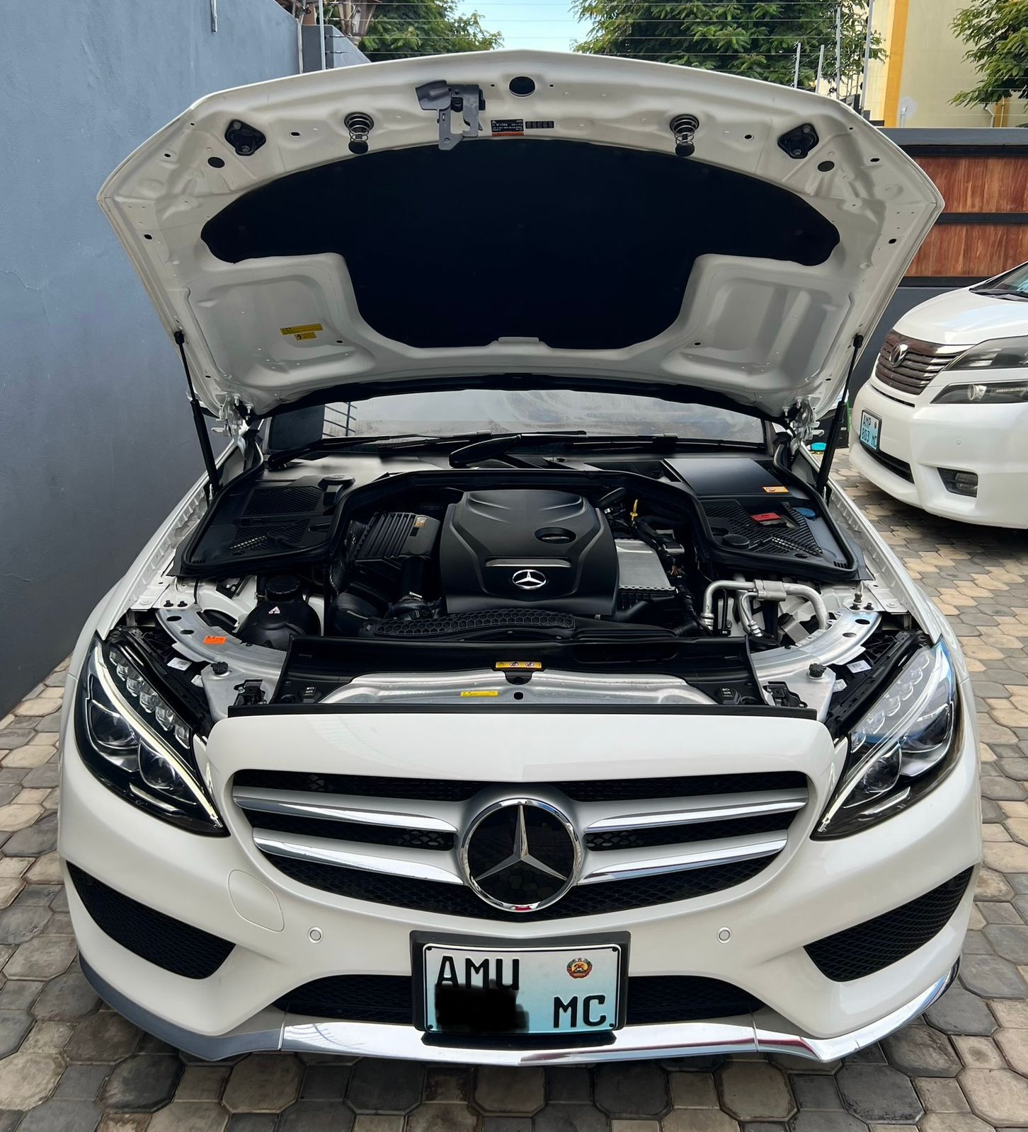 MERCEDES-BENZ C250 AMG