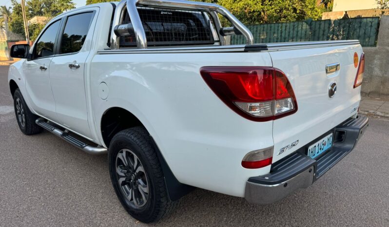 
								MAZDA BT-50 full									