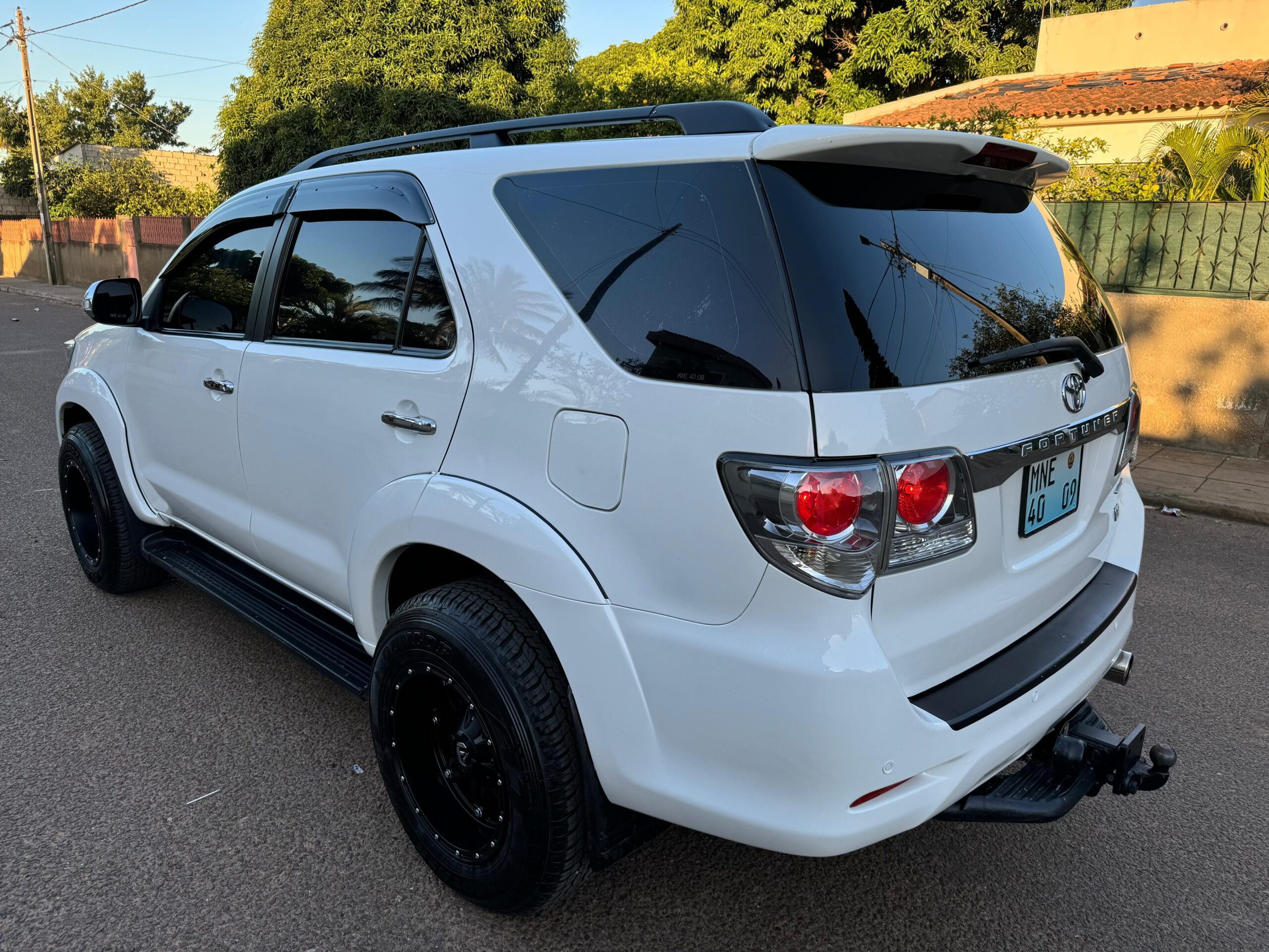 TOYOTA FORTUNER