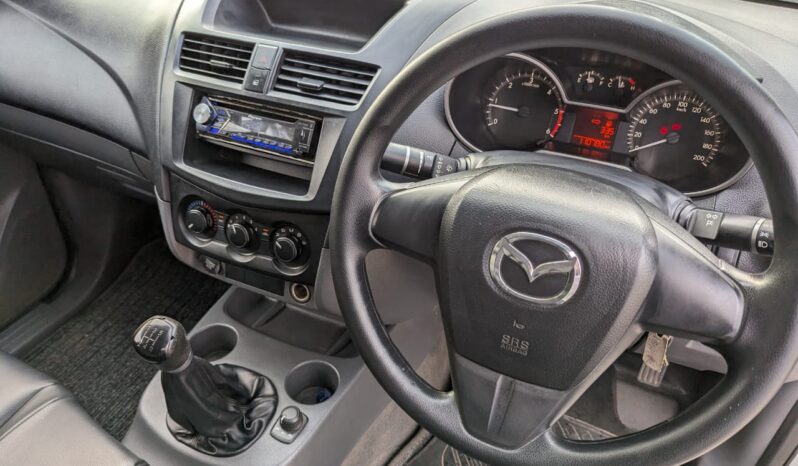 
								MAZDA BT-50 full									