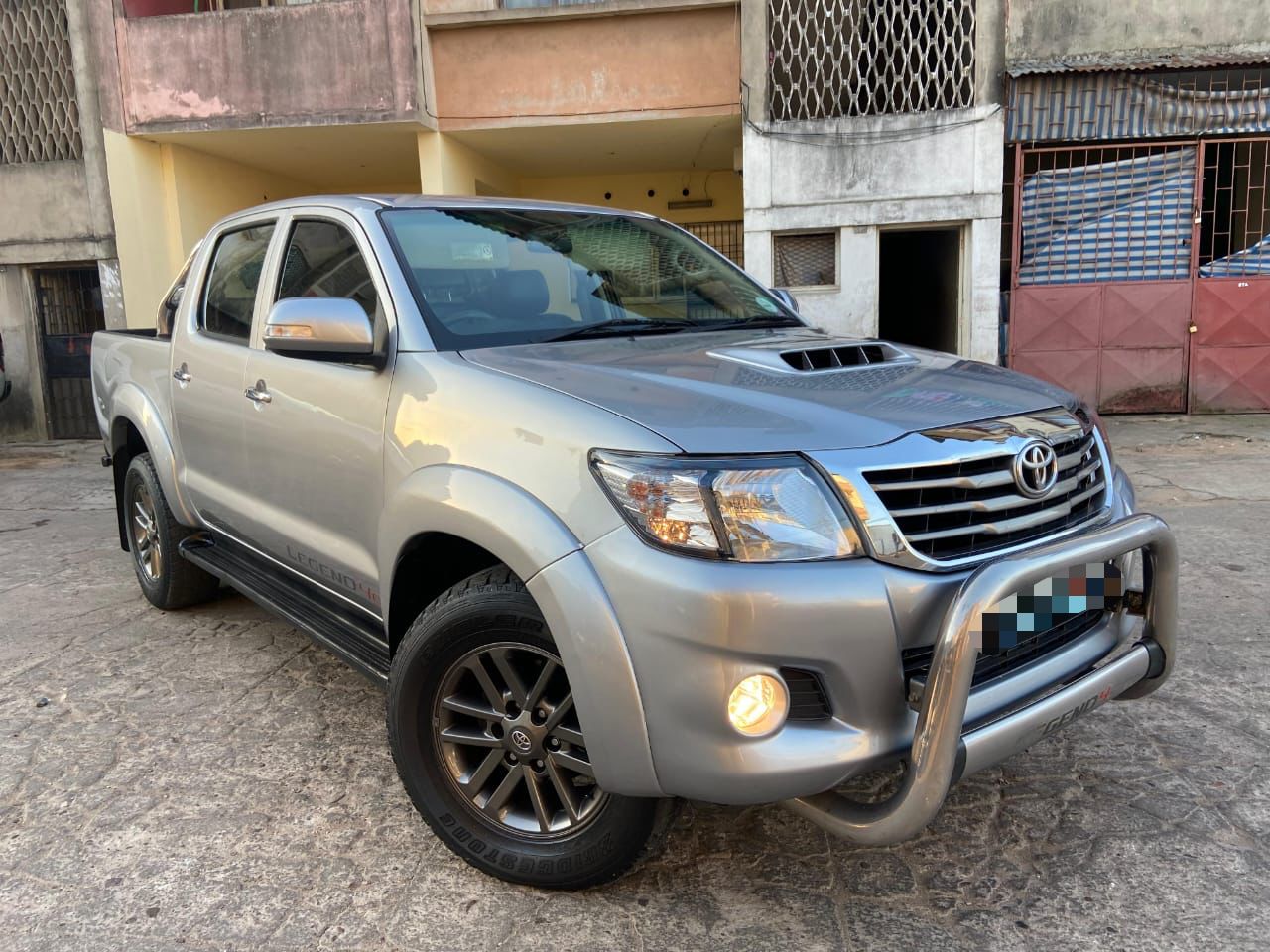 TOYOTA HILUX LEGEND 45