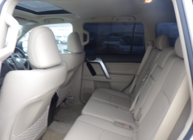 
								TOYOTA LAND CRUISER PRADO full									