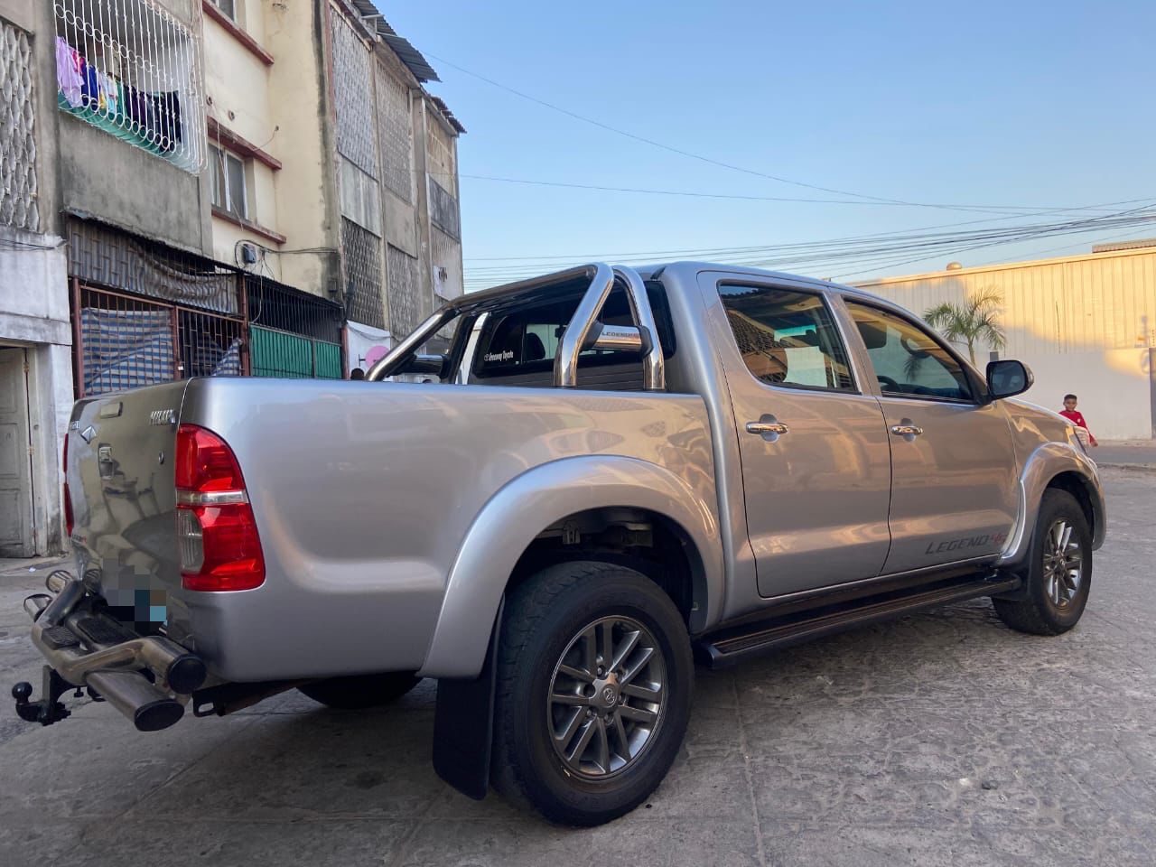 TOYOTA HILUX LEGEND 45