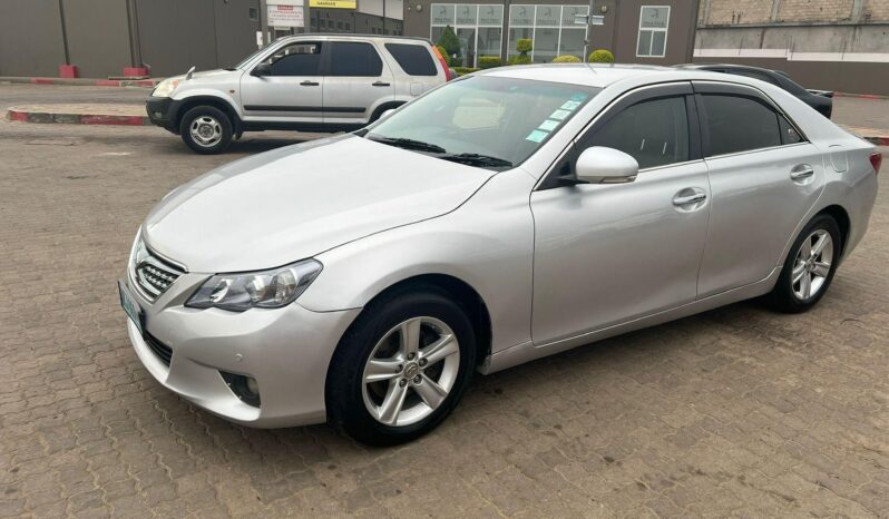 
								Toyota Mark X full									