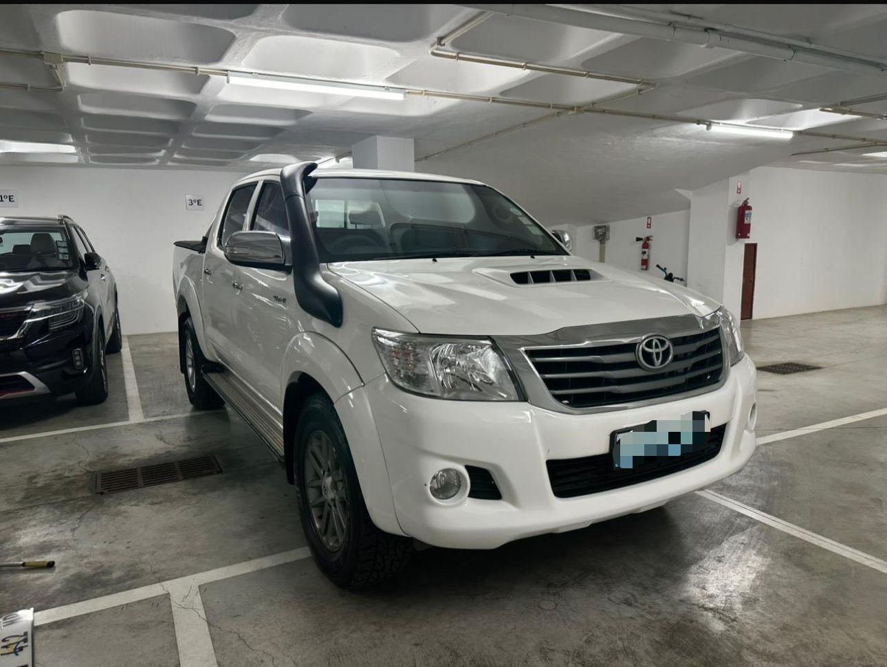 TOYOTA HILUX RAIDER