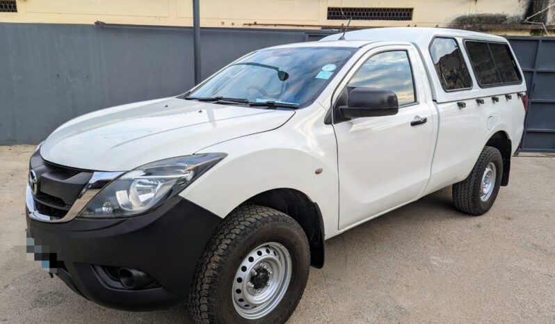 
								MAZDA BT-50 full									