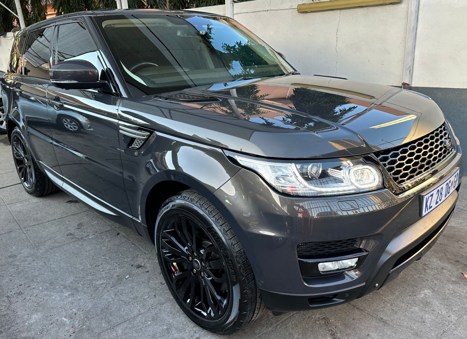 RANGE ROVER SPORT