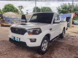 Mahindra PICK UP