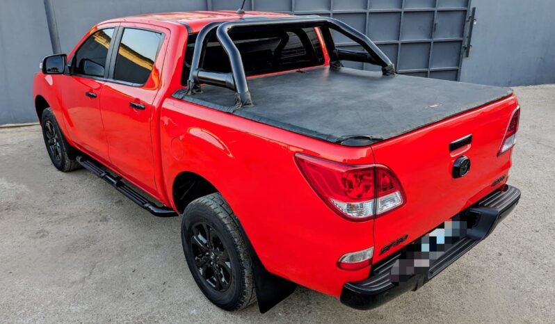 
								MAZDA BT-50 full									