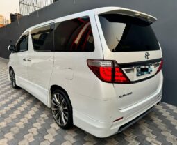 ALPHARD GOLD