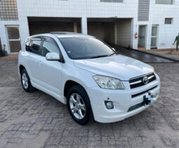 
										TOYOTA RAV4 full									