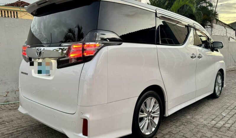 
								TOYOTA VELLFIRE full									