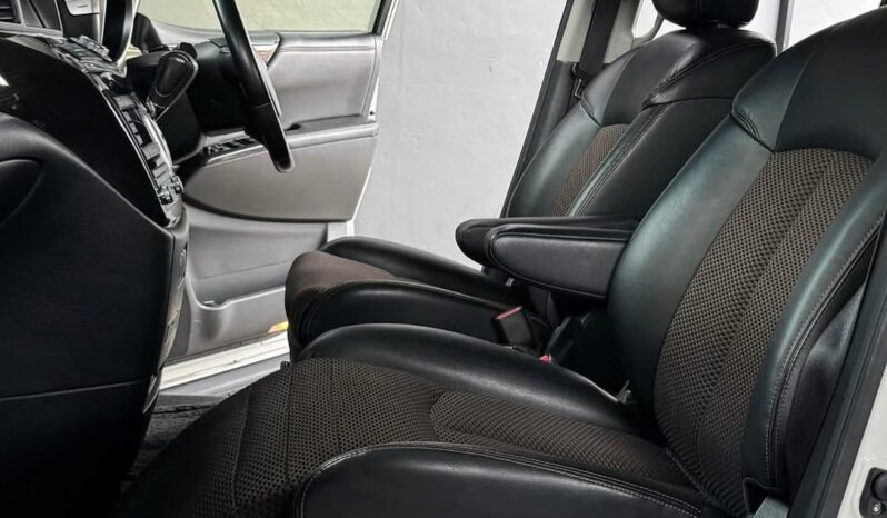 
								NISSAN ELGRAND 250 full									