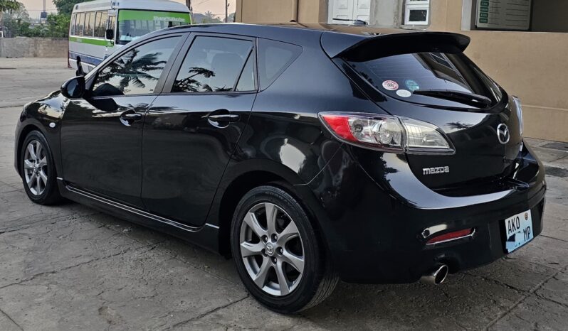 
								MAZDA AXELA full									