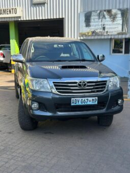 TOYOTA HILUX RAIDER