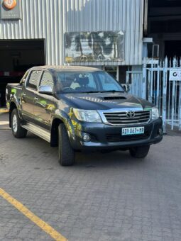 TOYOTA HILUX RAIDER
