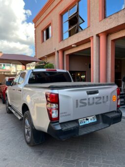 ISUZU DMAX