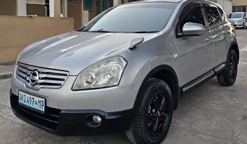 
								Nissan dUALIS full									