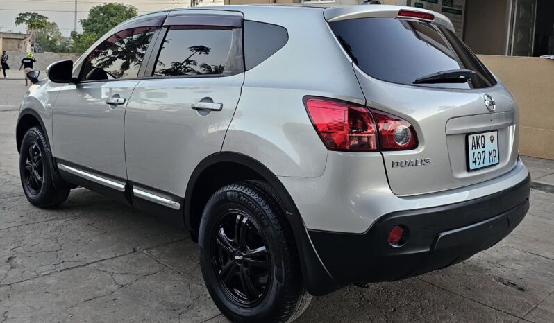 
								Nissan dUALIS full									