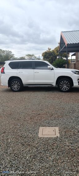 TOYOTA PRADO VX-L 2023