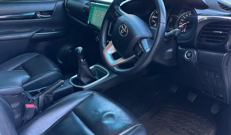 
								TOYOTA GD6 HILUX full									
