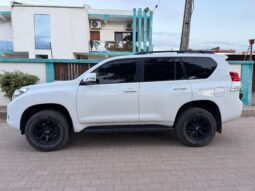 
										TOYOTA PRADO full									