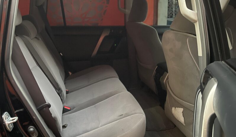 
								TOYOTA LAND CRUISER PRADO full									