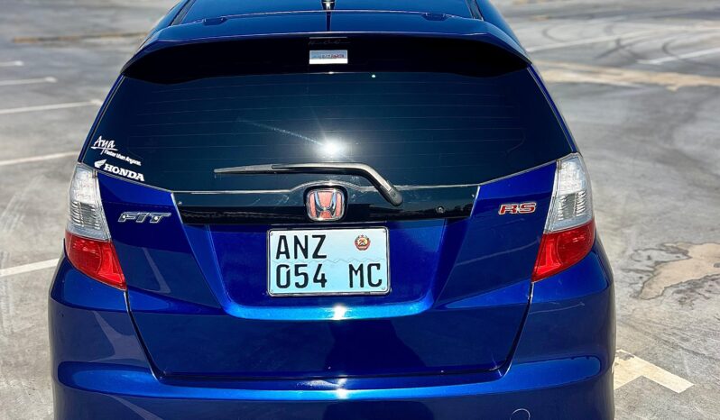 
								HONDA FIT RS full									