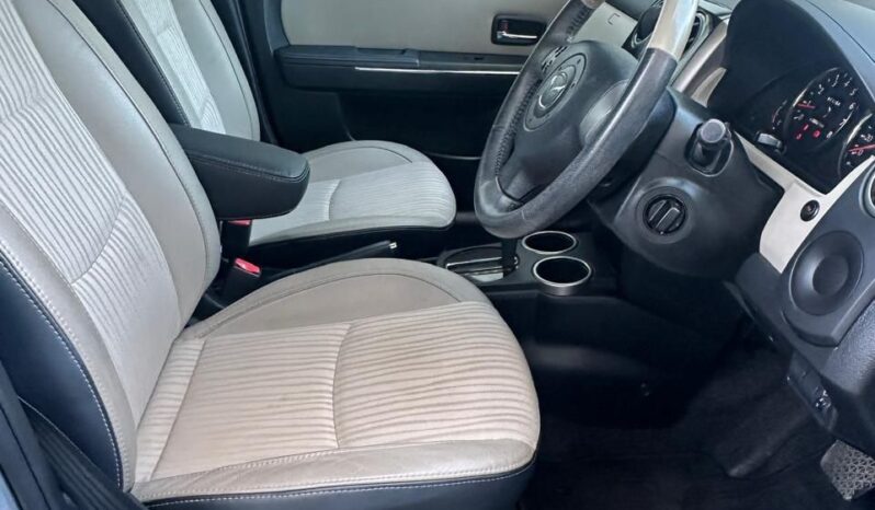 
								MAZDA VERISA full									