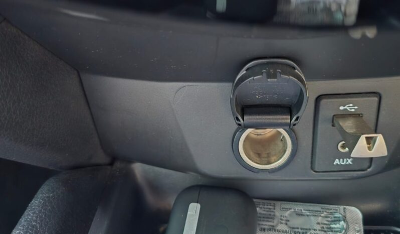 
								NISSAN X-TRAIL full									