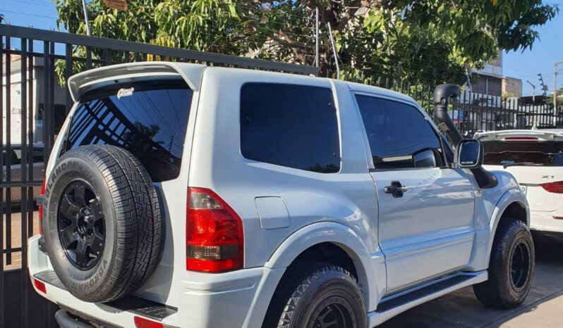 
								MITSUBISHI PAGERO full									