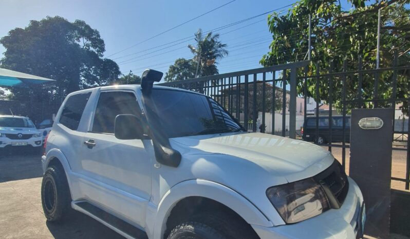 
								MITSUBISHI PAGERO full									