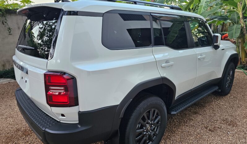 TOYOTA PRADO LIMITED EDITION 2025 completo