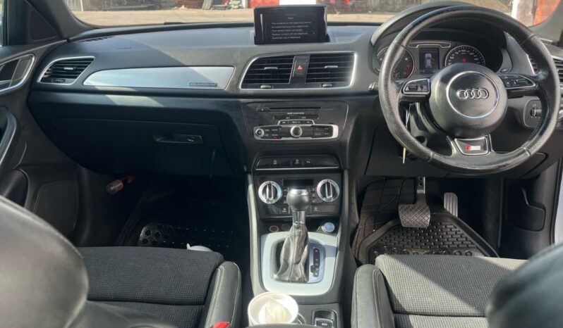 
								Audi Q3 S Line 2012 full									