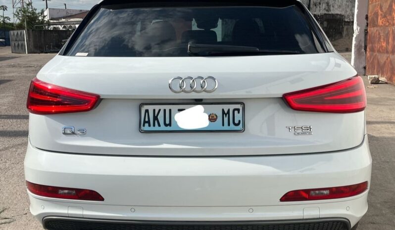 
								Audi Q3 S Line 2012 full									