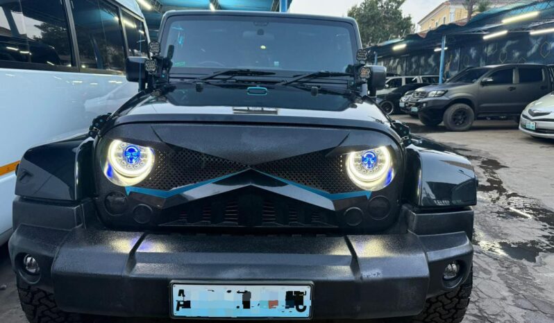 
								JEEP WRANGLER UNLIMITED full									