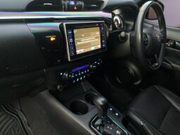 
										TOYOTA HILUX ROCCO full									