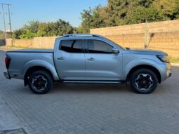 NISSAN NAVARA